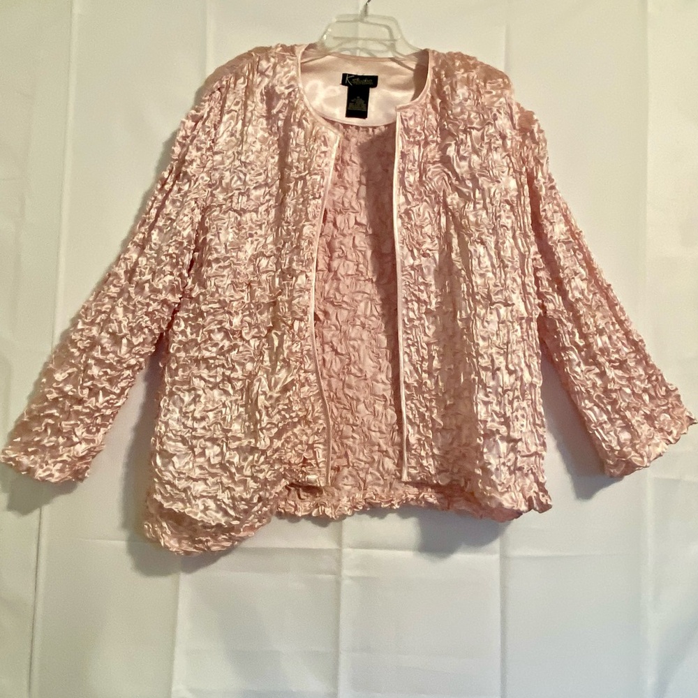 K Studio Elegant Pink Lace Suit Jacket with Intricate Patterns
